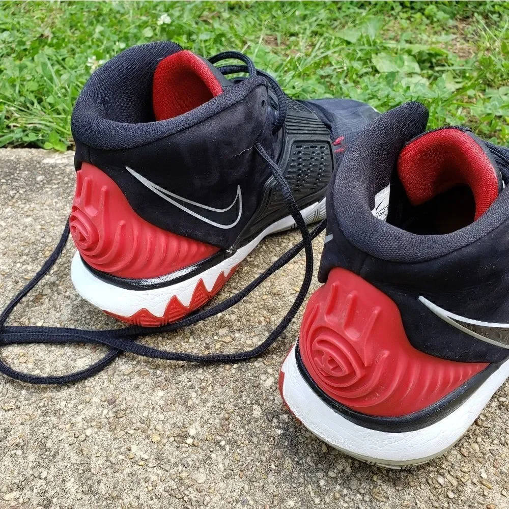 Nike Kids Kyrie 6 GS sneakers- SIZE 7Y